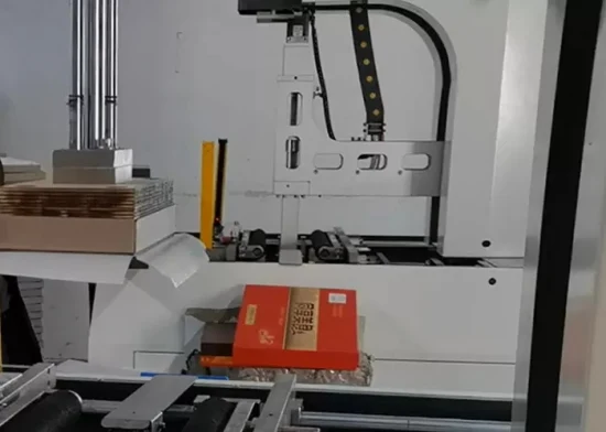  Automatisch starr.  Schachtelmaschine, die Maschine beendet die Schachtelformung in nur 3 Sekunden.